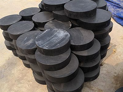 南开区板式橡胶支座由若干层橡胶片与薄钢板经加压硫化